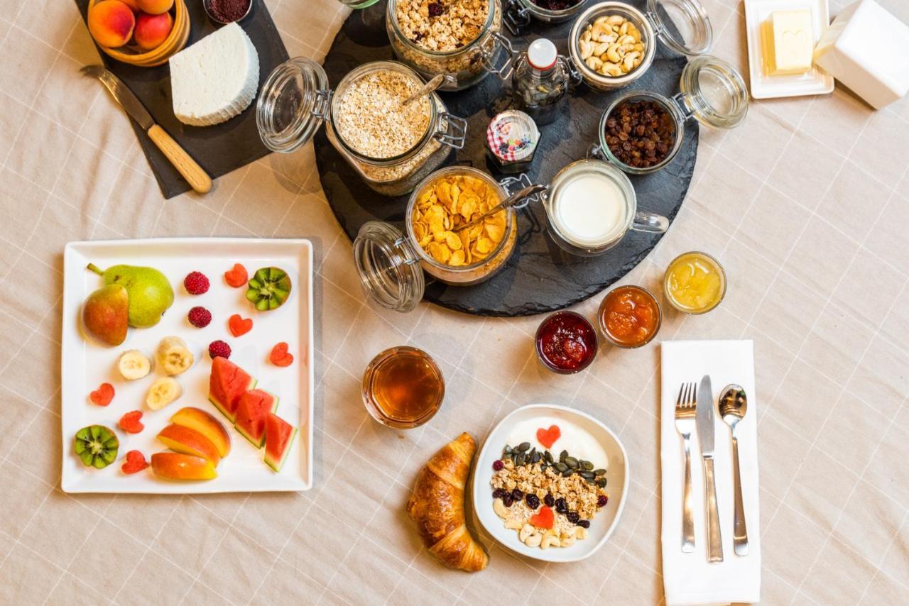 Chalet Diognysos B&B, Boutique Hotel & Wellness Crans-Montana Bagian luar foto
